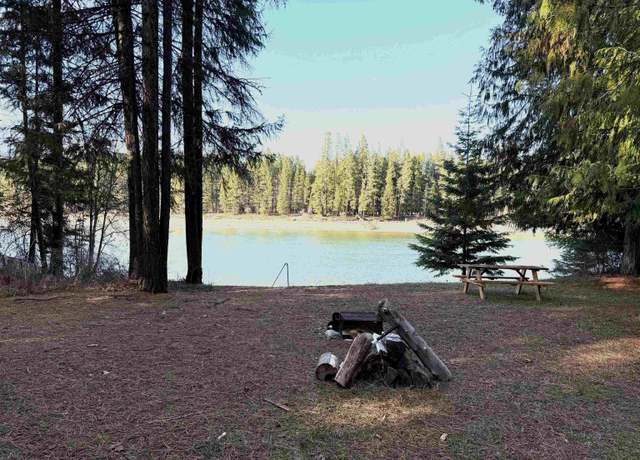Property at 148 Cottonwood Ln, Priest River, ID 83856, 3 beds, 1 bath