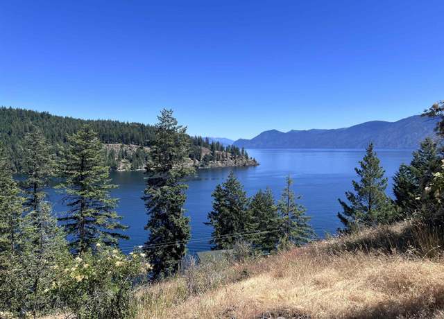 Property at 79 Outrigger Dr, Sagle, ID 83860