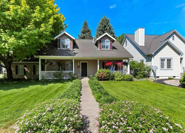 Property at 1320 Mathison Dr, Sandpoint, ID 83864, 3 beds, 3 baths