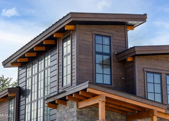 Property at 113 Apres Way, Winter Park, CO 80482, 5 beds, 6 baths