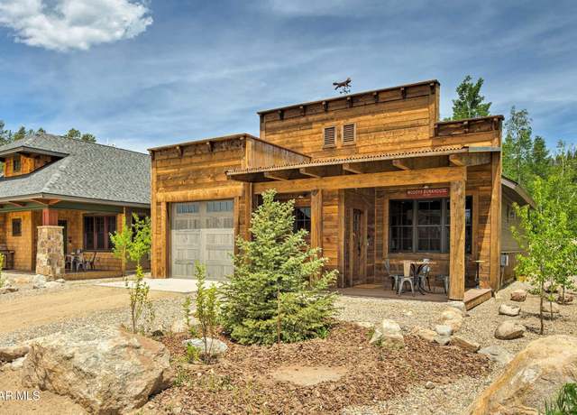 Property at 913 Park Ave, Grand Lake, CO 80447, 3 beds, 2 baths