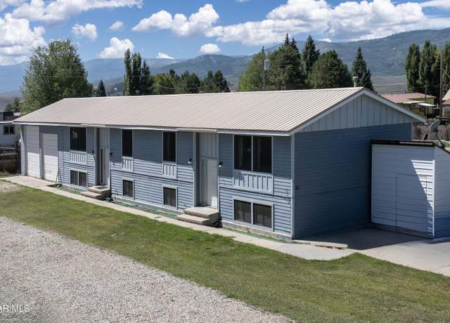 Property at 260 Christiansen Ave, Granby, CO 80446, 8 beds, 3 baths