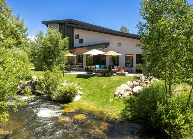 Property at 243 Vasquez Rd, Winter Park, CO 80482, 4 beds, 3 baths
