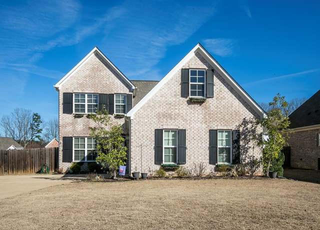 Property at 416 Elizabeth Ct, Oxford, MS 38655, 4 beds, 3 baths