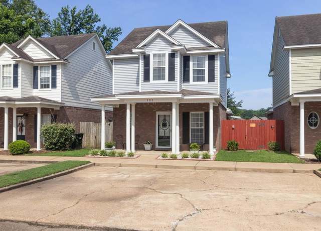 Property at 132 Greystone Blvd, Oxford, MS 38655, 3 beds, 3.5 baths