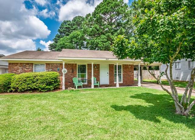 Property at 307 Combs, Oxford, MS 38655, 2 beds, 2 baths