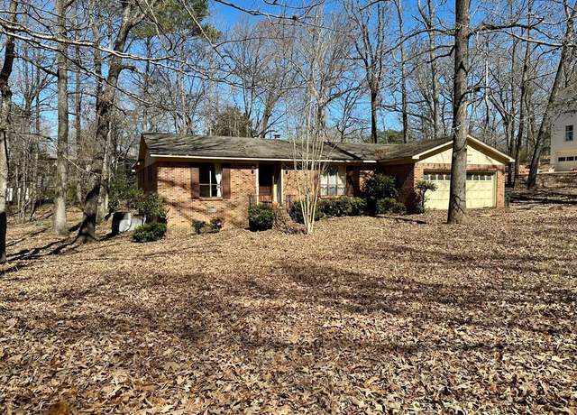 Property at 229 St Andrews Cir, Oxford, MS 38655, 3 beds, 2 baths