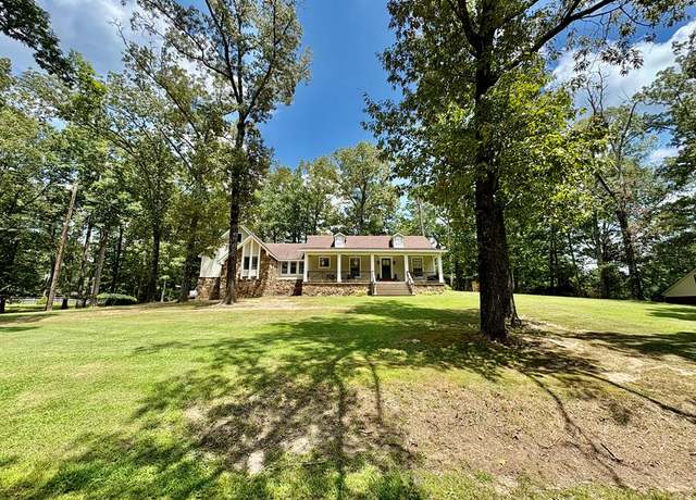 Property at 130 Cooper Dr, Bruce, MS 38915, 4 beds, 3.5 baths