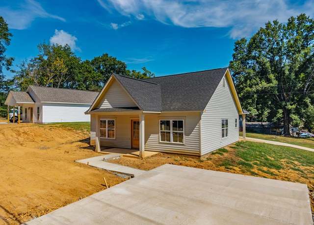 Property at 302 Lafayette St, Water Valley, MS 38965, 2 beds, 1 bath