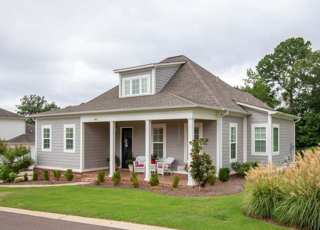 Property at 9011 Coatbridge Dr, Oxford, MS 38655, 3 beds, 3 baths