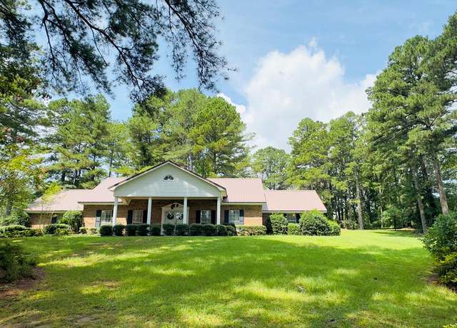 Property at 862 Highway 389, Houston, MS 38851, 3 beds, 2 baths