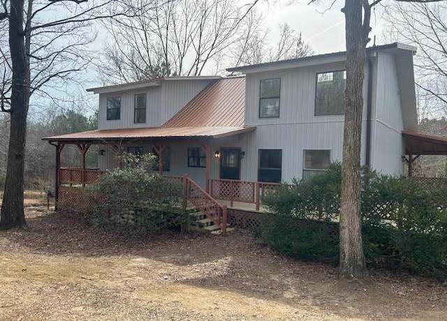 Property at 156 Beaver Dam Cv, Batesville, MS 38606, 2 beds, 2.5 baths