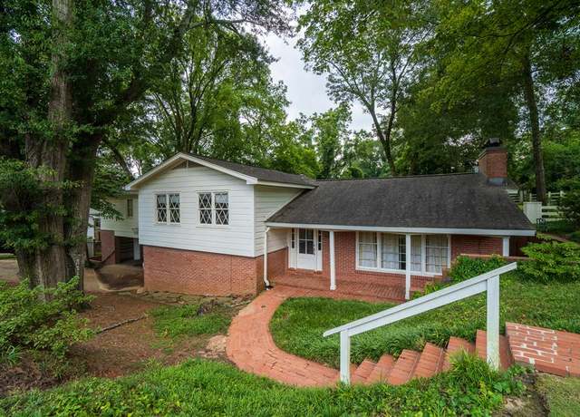 Property at 1300 Beanland, Oxford, MS 38655, 4 beds, 3.5 baths