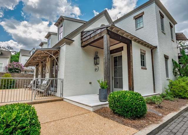 Property at 1740 Jackson Avenue East Unit 3, Oxford, MS 38655, 3 beds, 3.5 baths