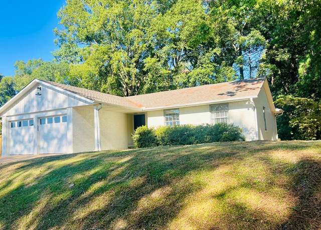Property at 1207 Chickasaw Rd, Oxford, MS 38655, 4 beds, 2 baths