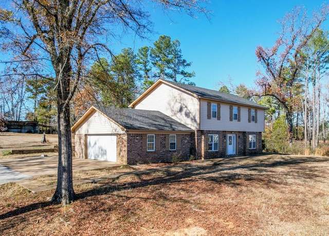 Property at 37240 Highway 315, Batesville, MS 38606, 3 beds, 2.5 baths