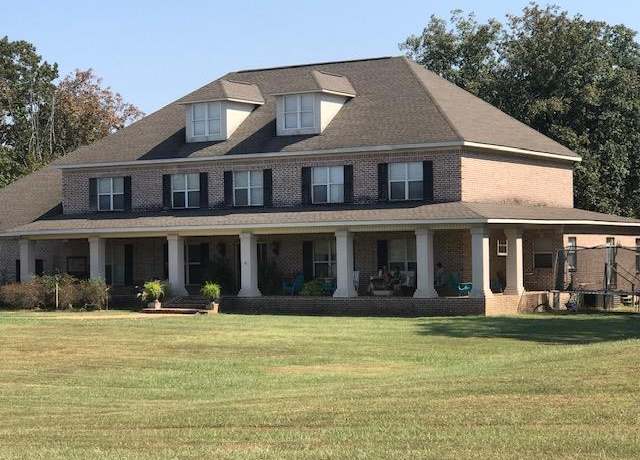 Property at 103 Redbud Dr, Batesville, MS 38606, 6 beds, 5 baths