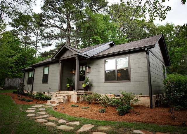 Property at 301 Sisk Ave, Oxford, MS 38655, 3 beds, 2 baths