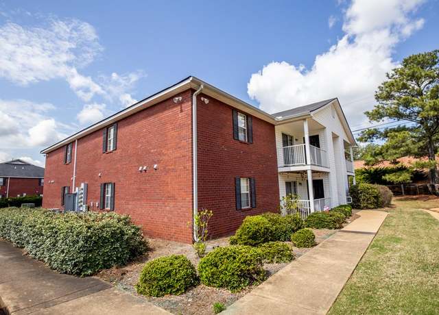 Property at 6 Private Road 3057 #8, Oxford, MS 38655, 2 beds, 2 baths