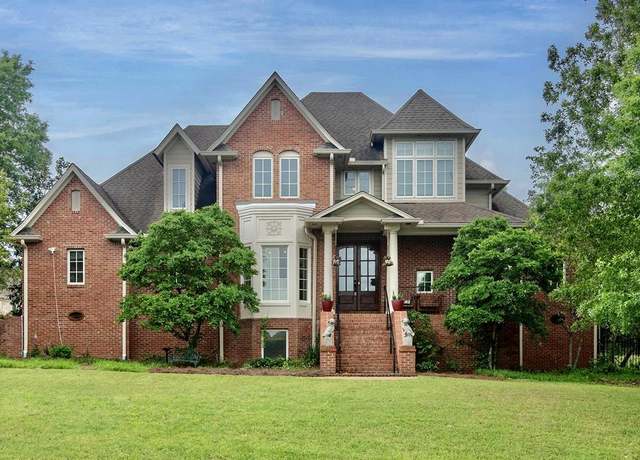 Property at 2039 West Wellsgate Dr, Oxford, MS 38655, 5 beds, 3.5 baths
