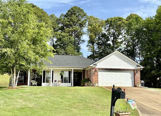 Property at 606 Kate Cv, Oxford, MS 38655, 3 beds, 2 baths