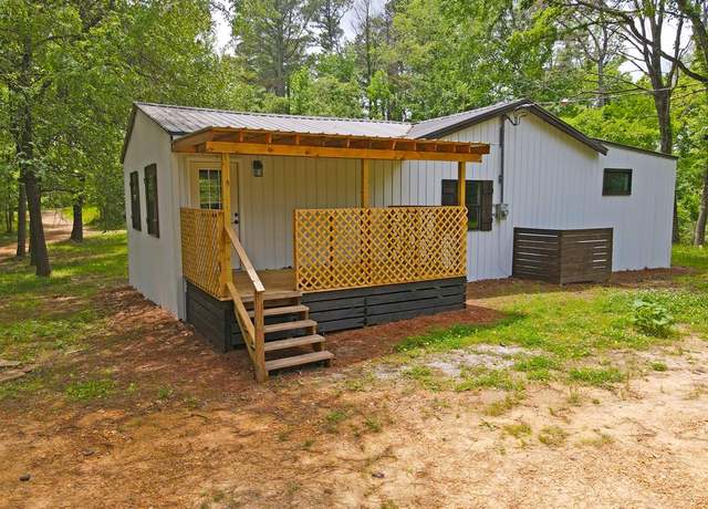 Property at 15 County Road 1088 (lafayette Co), Batesville, MS 38606, 3 beds, 2 baths