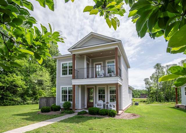 Property at 114 Nash Cir, Oxford, MS 38655, 3 beds, 2.5 baths