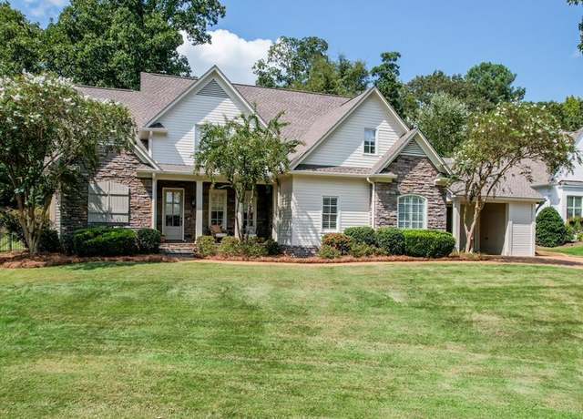 Property at 8011 Lake Cv, Oxford, MS 38655, 5 beds, 3.5 baths