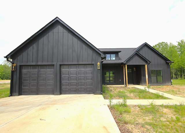 Property at 1389 Cr 81, New Albany, MS 38652, 3 beds, 2 baths