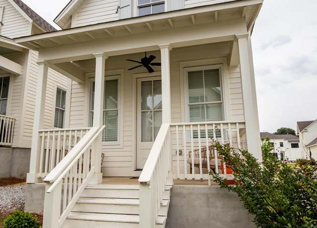 Property at 222 Quintus Ln, Oxford, MS 38655, 2 beds, 2 baths