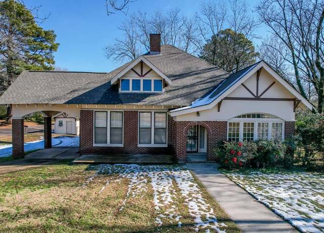 Property at 212 North Main, Sardis, MS 38666, 3 beds, 2 baths