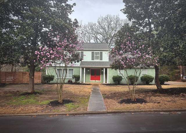 Property at 321 Murray St, Oxford, MS 38655, 5 beds, 3.5 baths