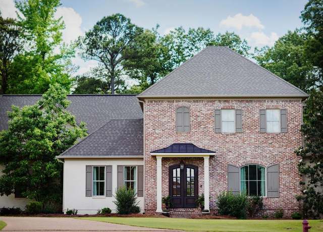 Property at 13005 Lakepointe Cv, Oxford, MS 38655, 4 beds, 4.5 baths