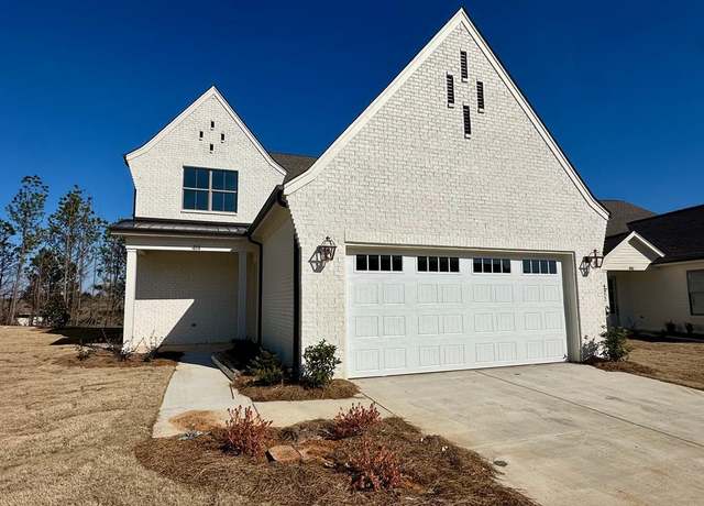 Property at 414 South Grove Dr, Oxford, MS 38655, 4 beds, 3.5 baths