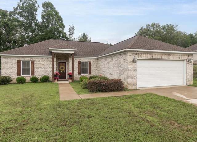 Property at 172 Shelbi Dr, Oxford, MS 38655, 4 beds, 2 baths