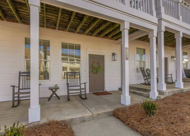 Property at 207 Town Center Dr, Oxford, MS 38655, 3 beds, 3.5 baths