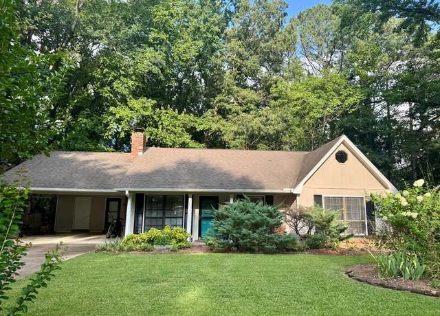 Property at 3327 Whippoorwill Ln, Oxford, MS 38655, 3 beds, 2 baths