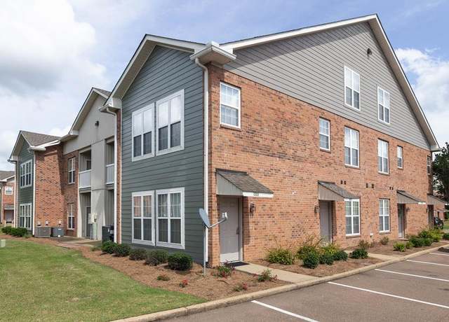 Property at 1008 Pr 3097, Oxford, MS 38655, 3 beds, 3 baths