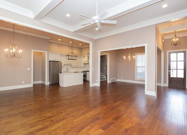 Property at 127 Rosemont Loop, Oxford, MS 38655, 4 beds, 3 baths