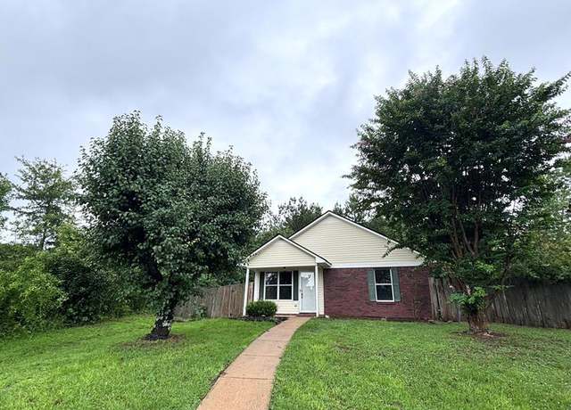 Property at 1205 Van Dorn, Oxford, MS 38655, 2 beds, 2 baths