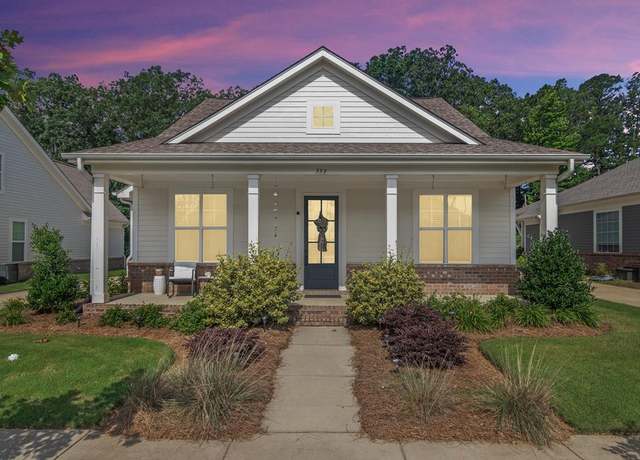 Property at 553 Shreve Oak Cir, Oxford, MS 38655, 3 beds, 2.5 baths