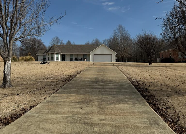 Property at 836 Viney Ridge Rd, Clarksdale, MS 38614, 3 beds, 2 baths