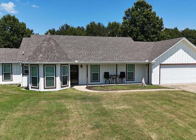 Property at 836 Viney Ridge Rd, Clarksdale, MS 38614, 3 beds, 2 baths