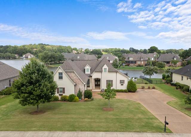 Property at 1986 West Wellsgate, Oxford, MS 38655, 5 beds, 4 baths