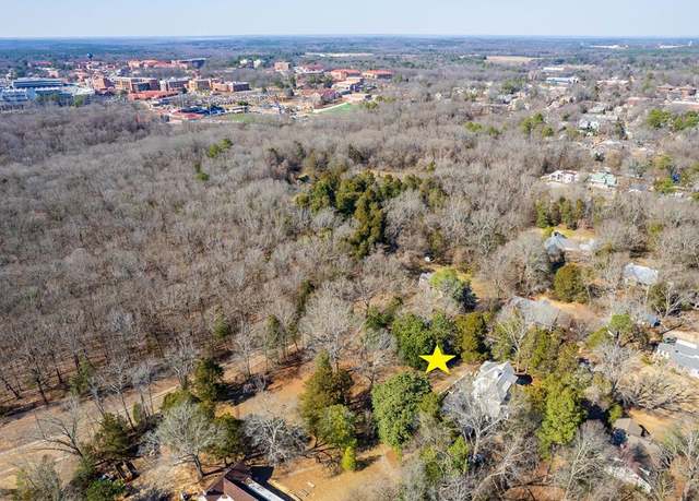 Property at 912 Old Taylor Rd, Oxford, MS 38655