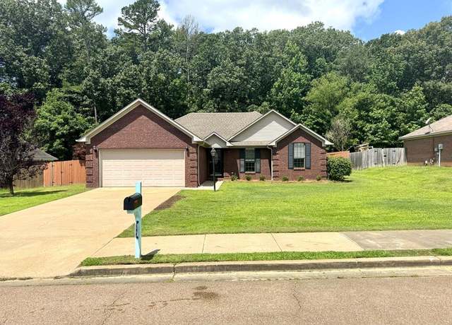 Property at 106 Yocona Ridge Rd, Oxford, MS 38655, 3 beds, 2 baths