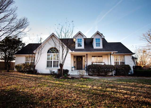 Property at 573 Hunters Pkwy, Batesville, MS 38606, 3 beds, 2 baths