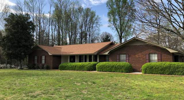 Photo of 14 Oak Acres Rd, Batesville, MS 38606