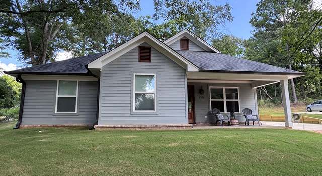 Photo of 120 Clay St, Water Valley, MS 38965