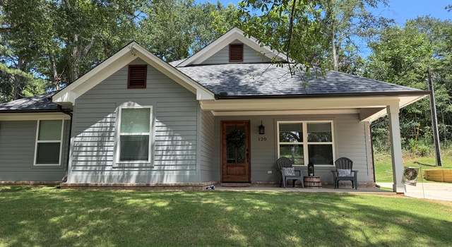 Photo of 120 Clay St, Water Valley, MS 38965